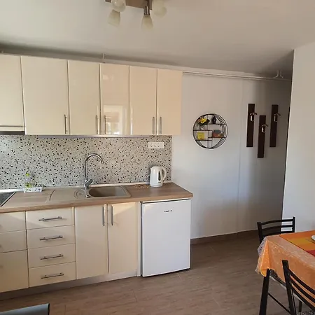 Vesna Avsec - Apartmán *