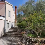 Vesna Avsec - Apartman Krk Town