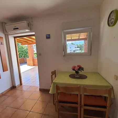 Apartment Vesna Avsec - *