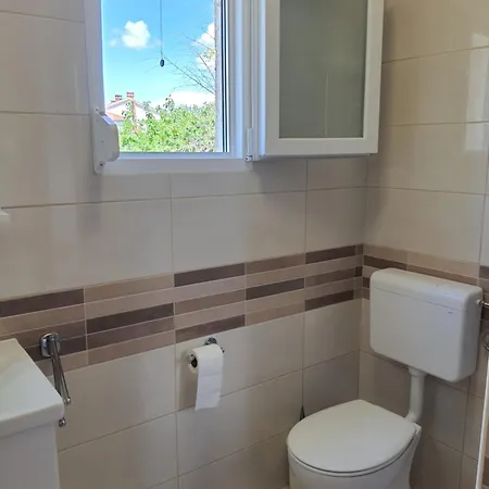 Vesna Avsec - * Krk Town