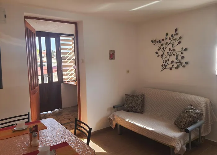Apartment Vesna Avsec - Krk Town
