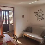 Apartamento Vesna Avsec - Krk Town